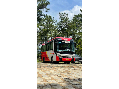 Xe Du Lịch 